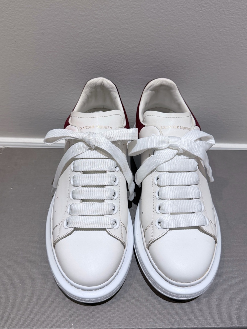 Alexander McQueen White Leather Sneakers with Burgundy Heel Tab